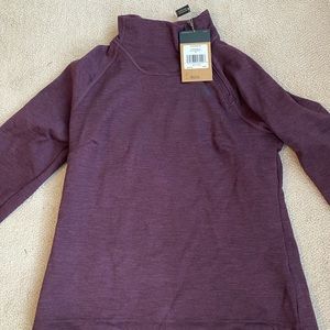 North Face fleece 3/4 zip shirt